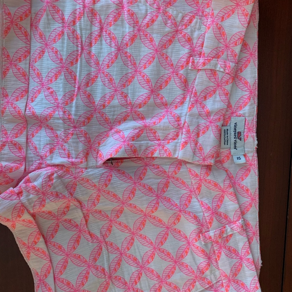 Vineyard Vines Girls Size 12 shorts